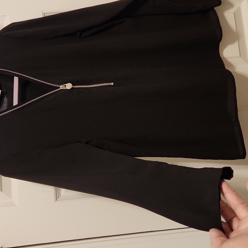 MICHAEL  KORS Size M. Silk Elegant Black Women's Top - Picture 2 of 13